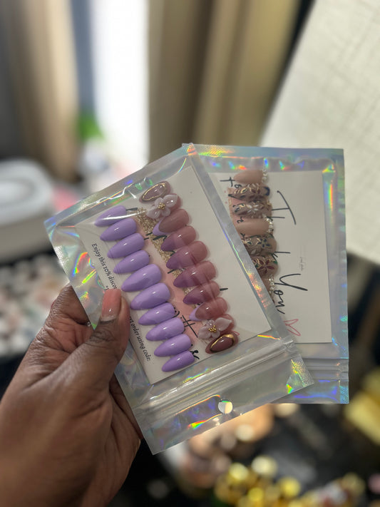 CUSTOM PRESS ON NAILS
